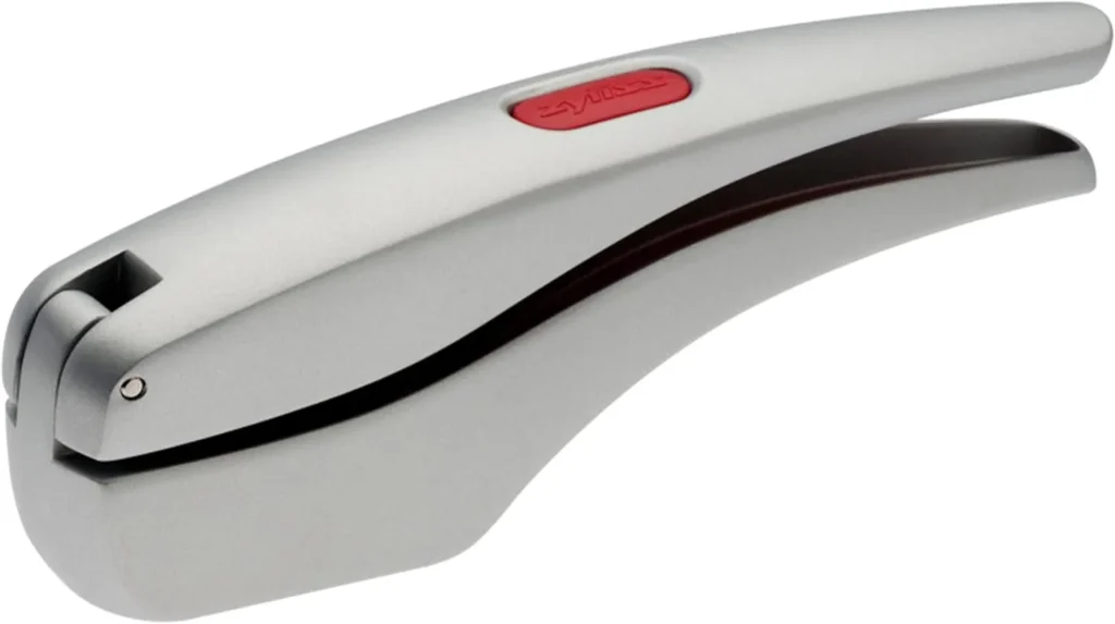 kitchen gadgets for home chefs with the Zyliss Susi 3 Garlic Press